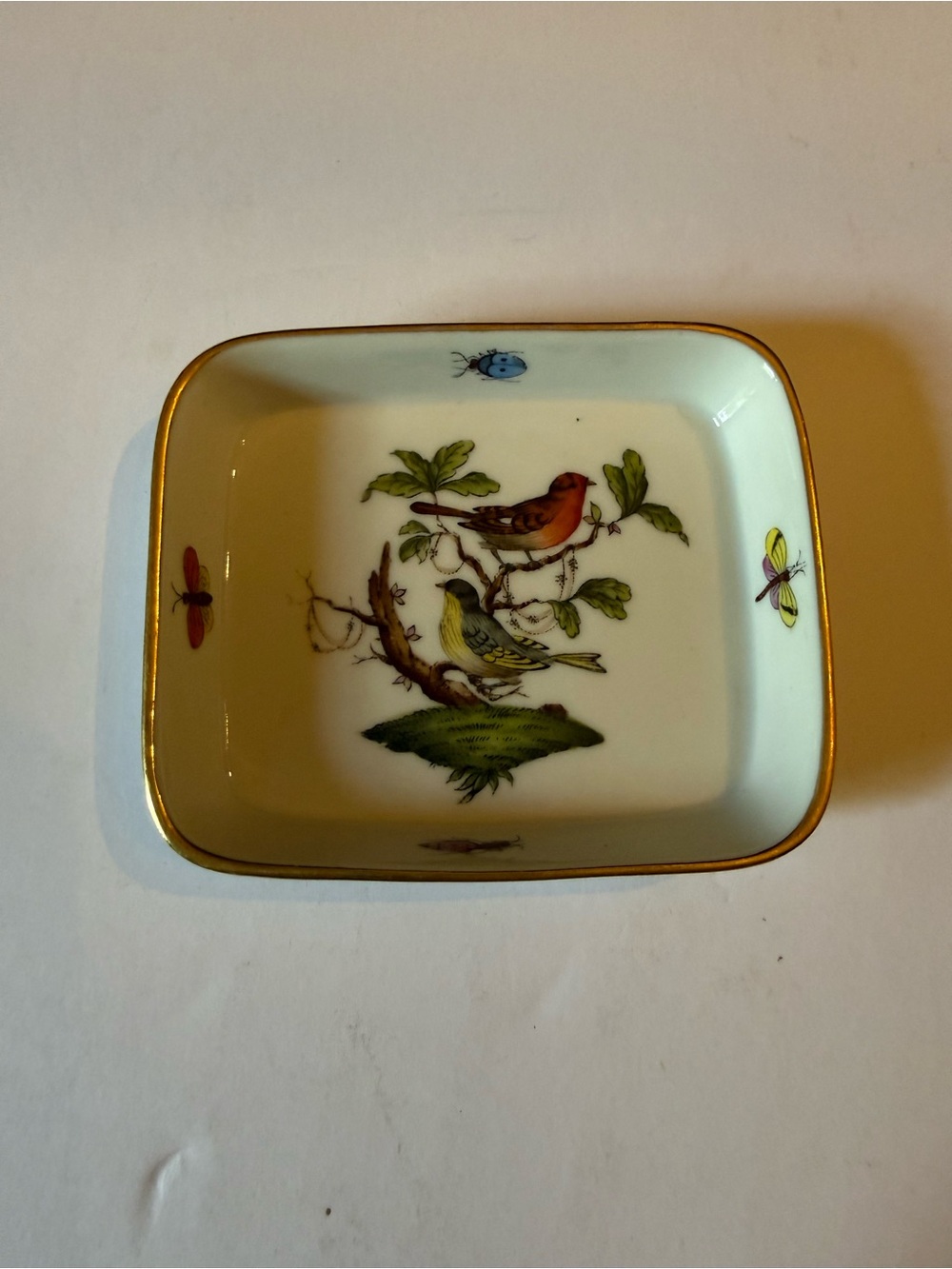 Herend Rothschild Bird Porcelain Trinket Dish with Bird Motif and Gold Trim